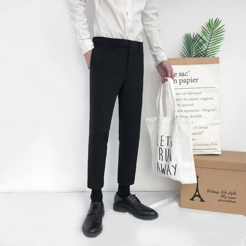 Men's straight-leg cotton trousers in khaki with drawstring waist, Korean-style fold craft, available in sizes 28-34