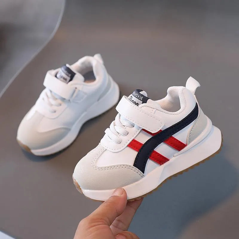 Children's white synthetic leather sneakers with Velcro strap and rubber sole