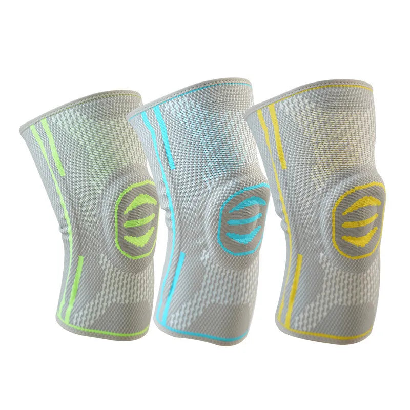 Cotton knee pads for mountaineering in green, blue, and yellow colours, sizes M, L, XL.