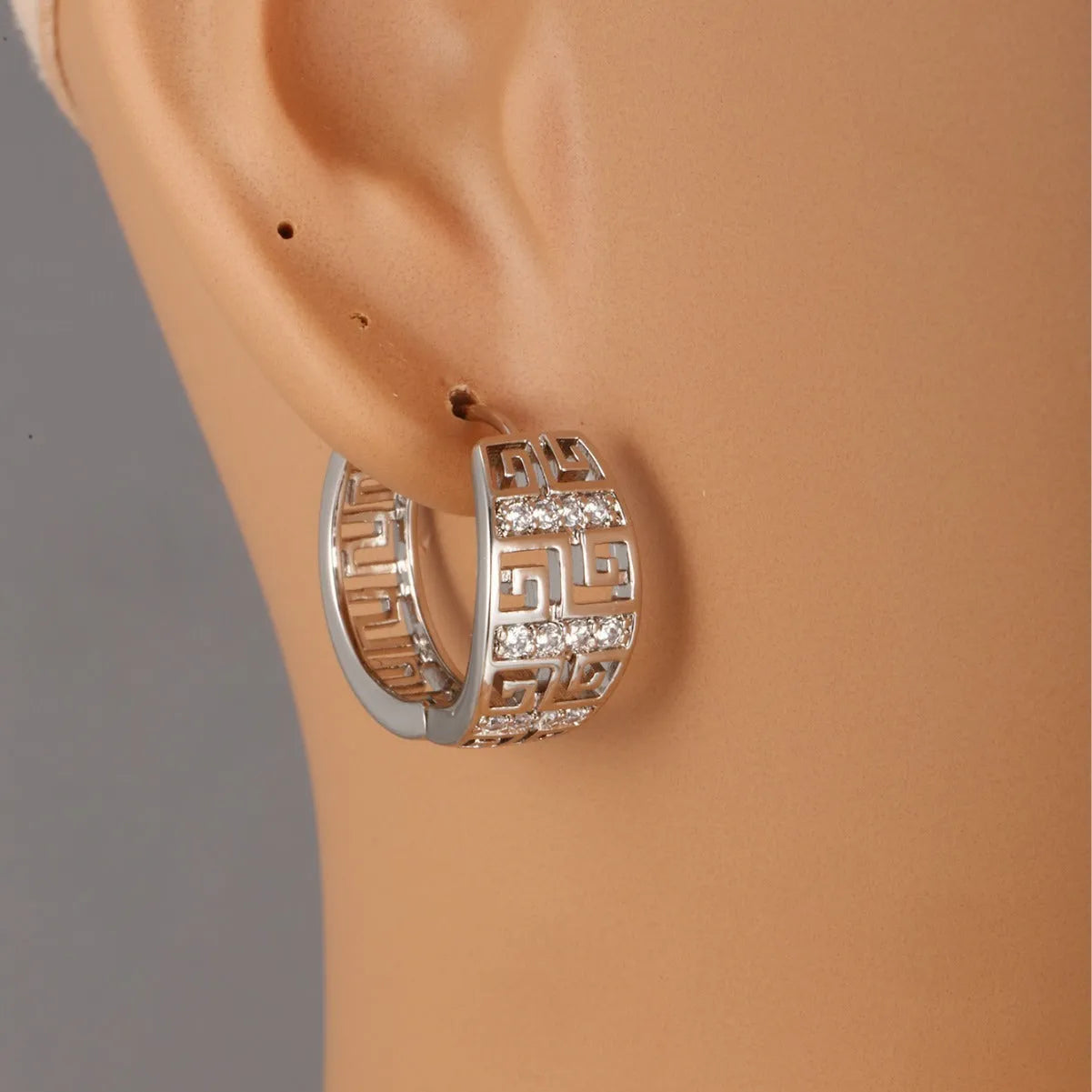 Geometric copper inlaid zircon earrings for women, 18K gold plated, round shape, European American style
