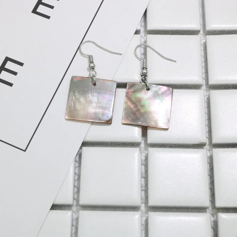 Women's geometric shell earrings in square panther or rectangular retro designs