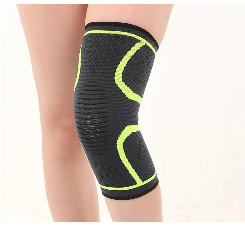 Black double corrugated non-slip stretch knee pad for sports