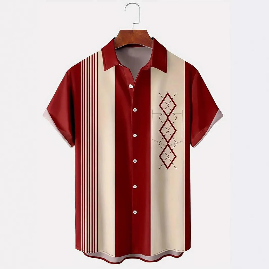 Men's loose fit plaid short sleeve shirt with lapel in contrast colours, available in multiple sizes.