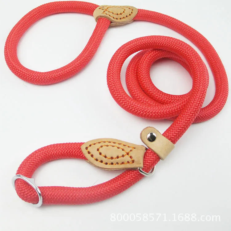 Brown nylon P chain dog leash with hand holding rope section measuring 2.1 metres