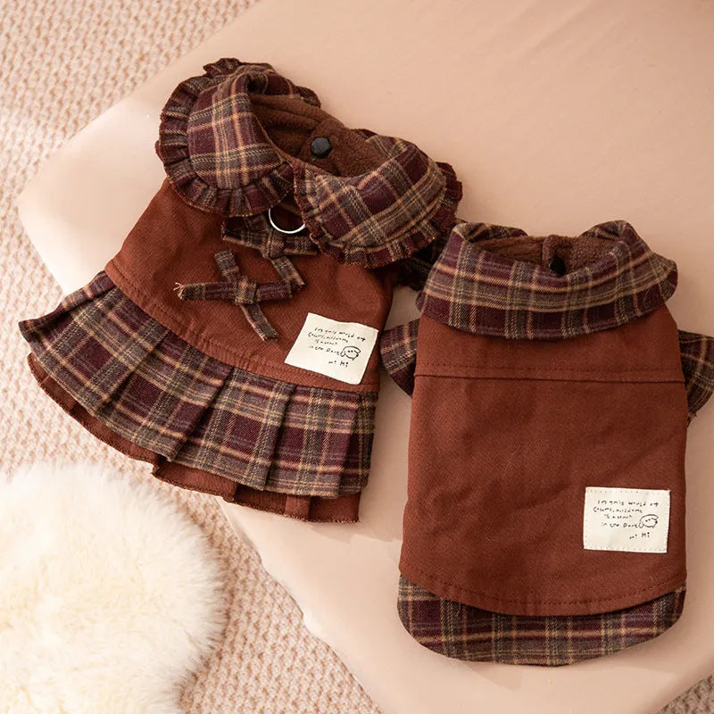 Autumn winter dog skirt with check pattern and thermal wool lining, featuring stretchable knitted fabric for small and medium dogs