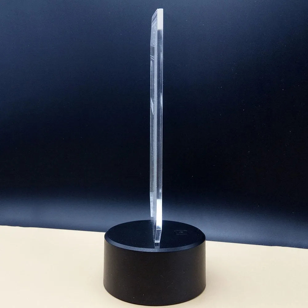 3D brain illusion LED desk lamp with remote control showing colourful lighting effects on acrylic panel