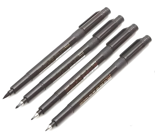Set of 4 calligraphy felt tip pens with ink refills for Japanese brush style writing