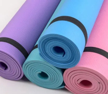 EVA yoga mat in blue showing thickness options of 4mm and 6mm with non-slip texture