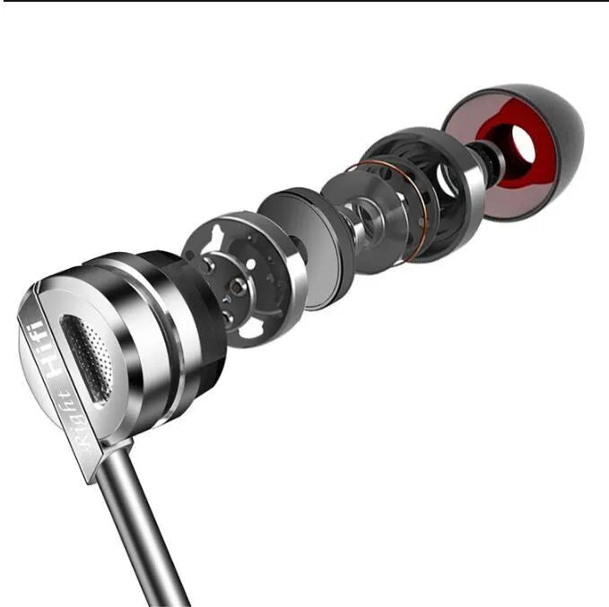 Black or silver metal HIFI in-ear headphones with inline microphone and 3.5mm plug.