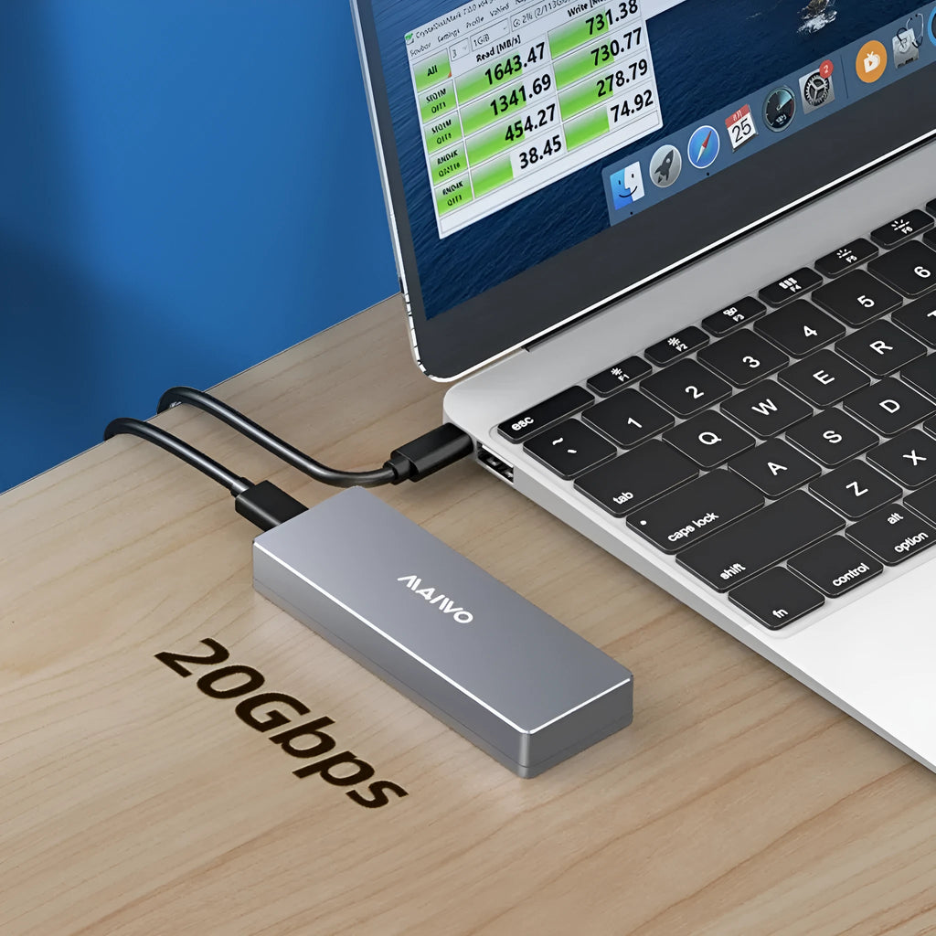 External M.2 SSD enclosure cartridge with aluminium alloy construction and Type-C connector