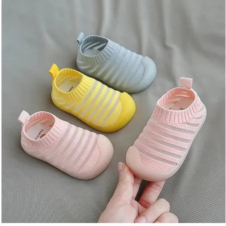 Breathable net baby toddler shoes soft sole summer blue pink yellow sizes 15-19