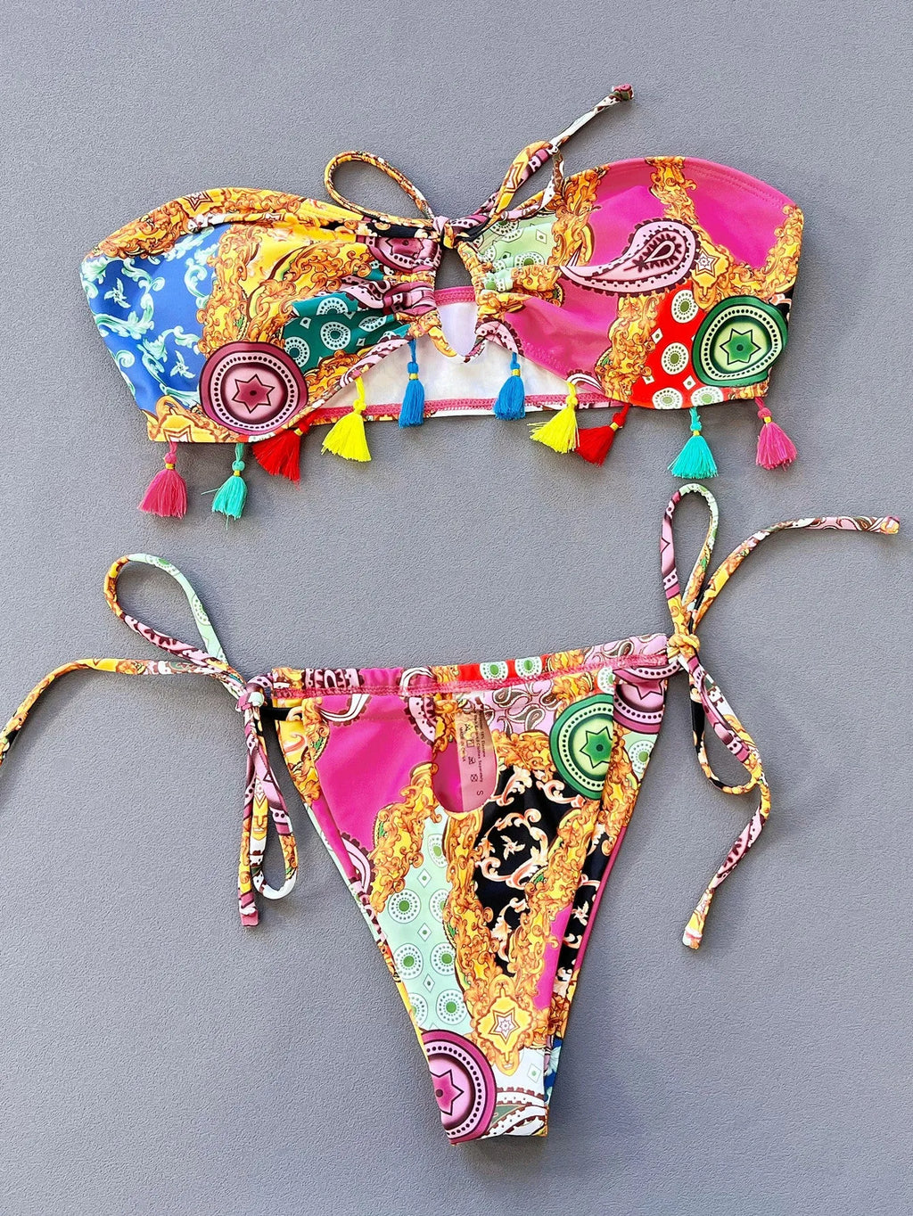 Women's printing colour separated bikini set with tube top and briefs for swimming.