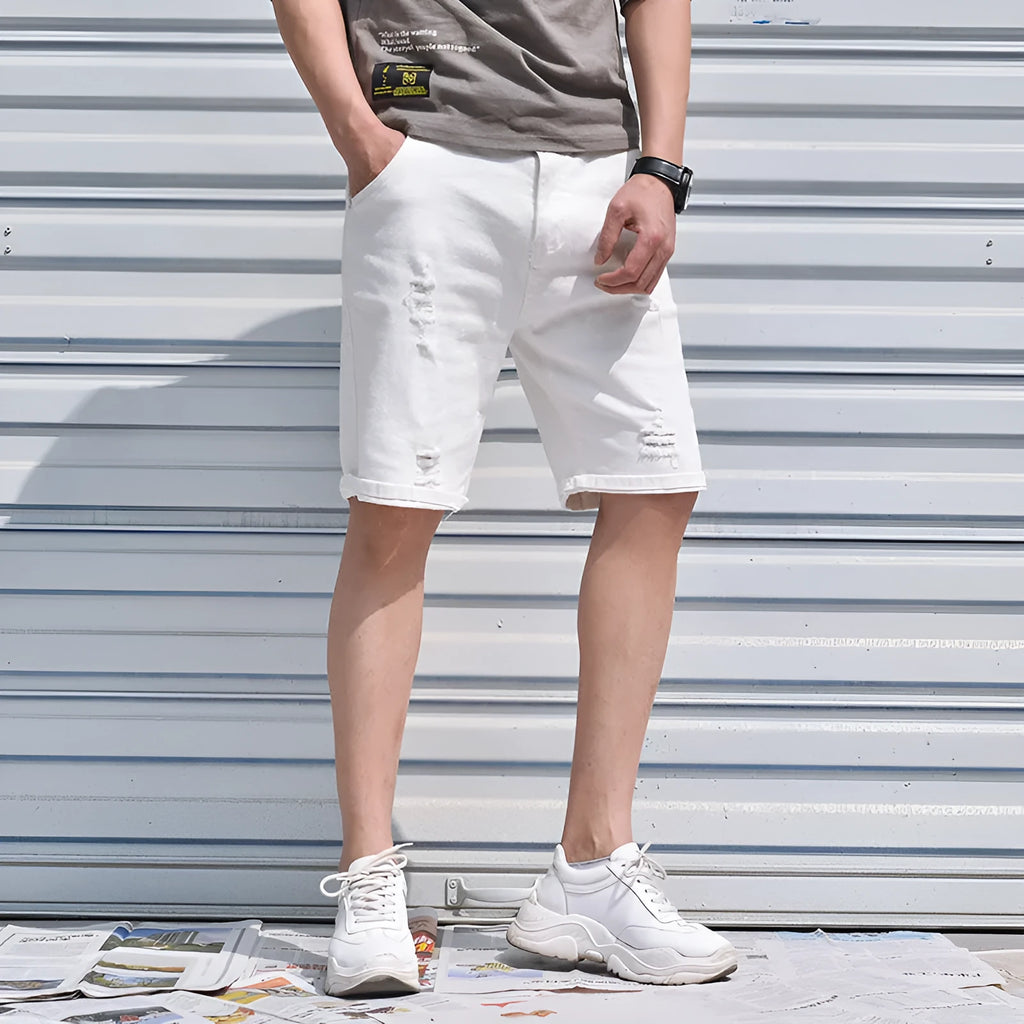 Men's Korean-style straight loose fit cotton denim shorts in black, five-point length, mid-waist, washed finish
