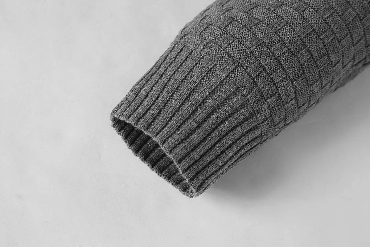 Men's hooded sweatshirt in a cotton-polyester blend available in multiple colours on a size chart