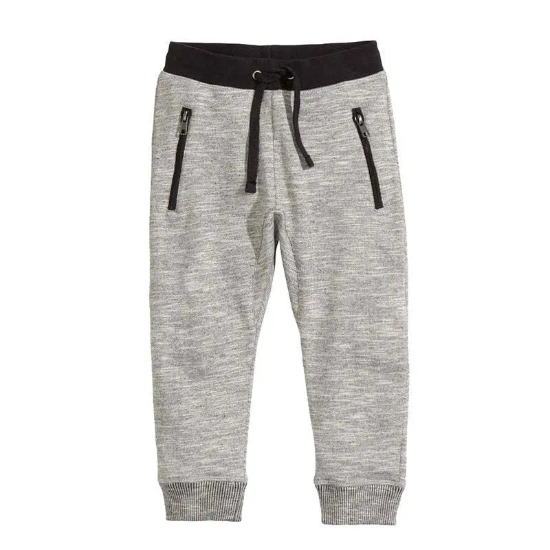 Cotton boys casual two-piece suit with long sleeve T-shirt and pants in a letter pattern.