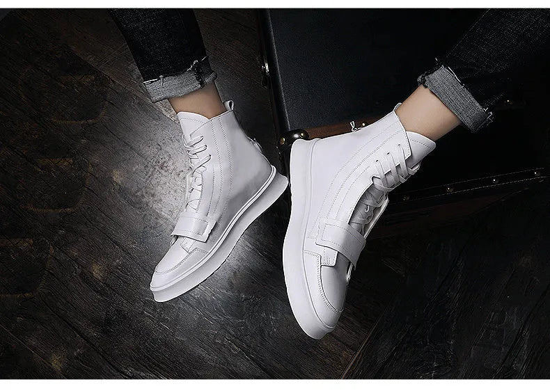 Black and white PU leather men's ankle boots with microfiber upper and high-top sneaker design for winter wear