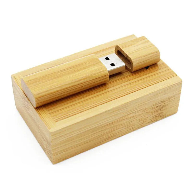 32GB wooden USB flash drive in orange with free lettering, waterproof USB 2.0, on a neutral background