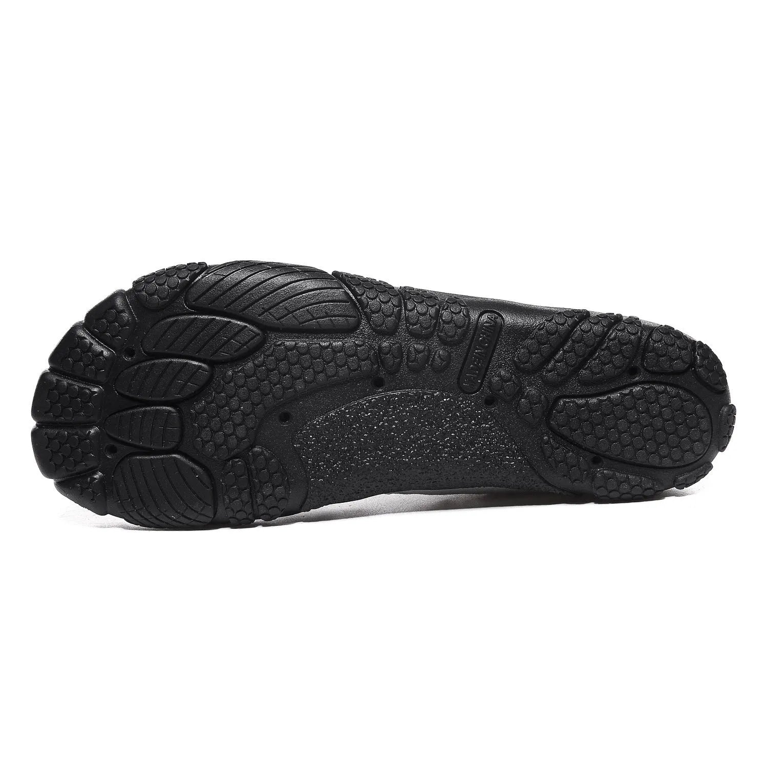Low-cut unisex wading shoes with mesh upper and rubber sole in multiple colours.