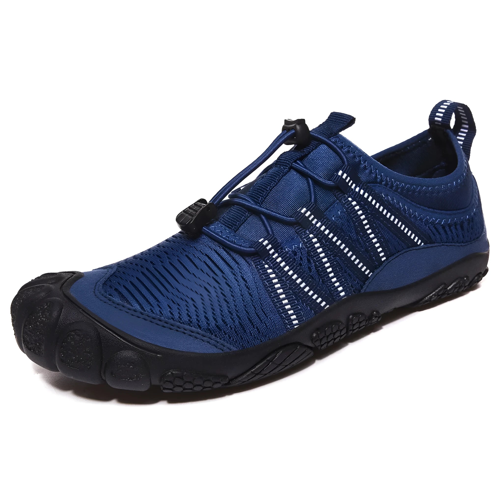 Low-cut unisex wading shoes with mesh upper and rubber sole in multiple colours.
