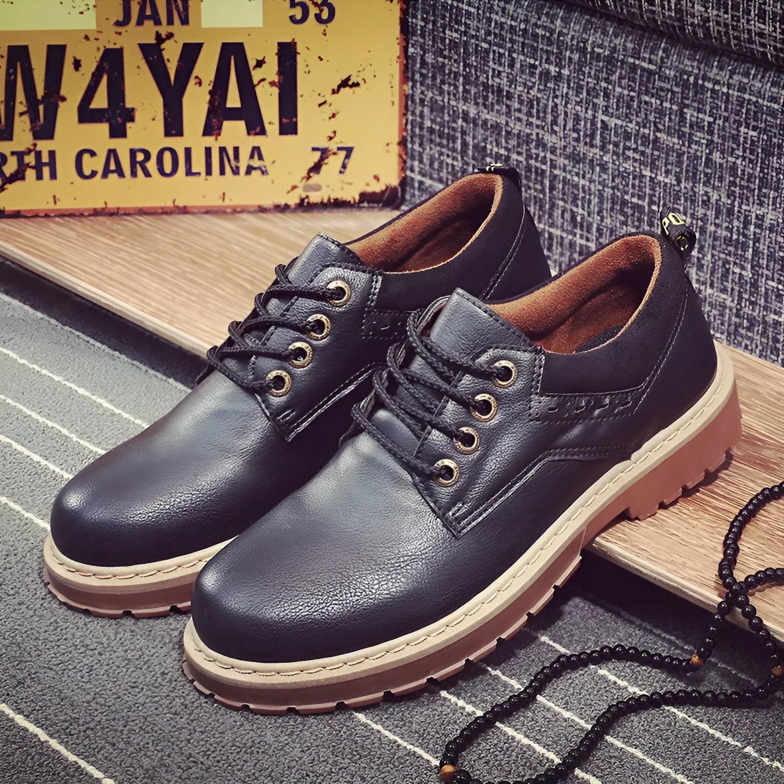 Men's black casual shoes with round toe and rubber sole, artificial PU leather upper