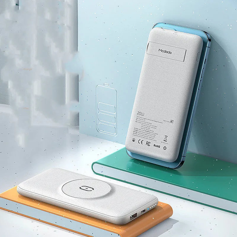 Maiduo Magsafe magnetic wireless power bank in mint green colour showing compact dimensions and back clip design
