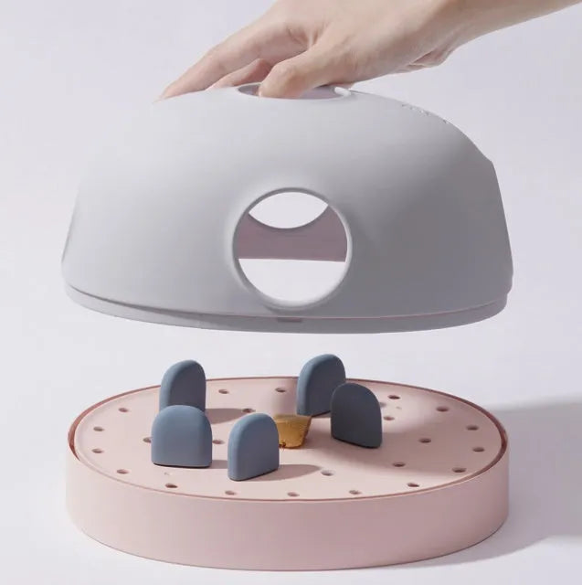 Mochi Dong Dong Le cat turntable toy in avocado green, blue gray, and pink purple colour options, made from PP and TPE materials
