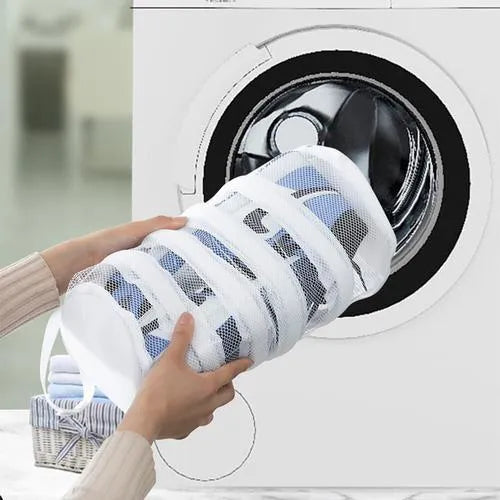 Large shoe washing bag with double-layer mesh, foam padding, hidden zipper, and lanyard separations in blue colour