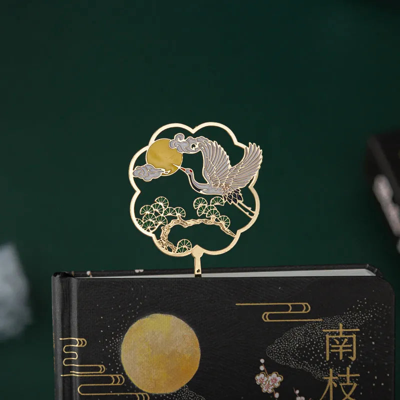 Chinese feather pen set with 36 quills in metal case and notebook.