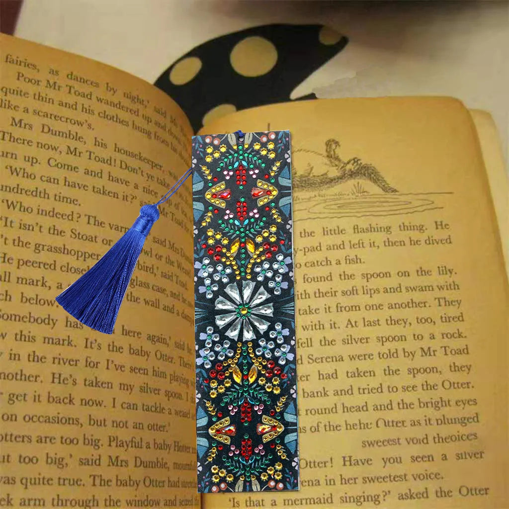 Leather bookmark with hand-embroidered special-shaped diamond mandala flower pattern