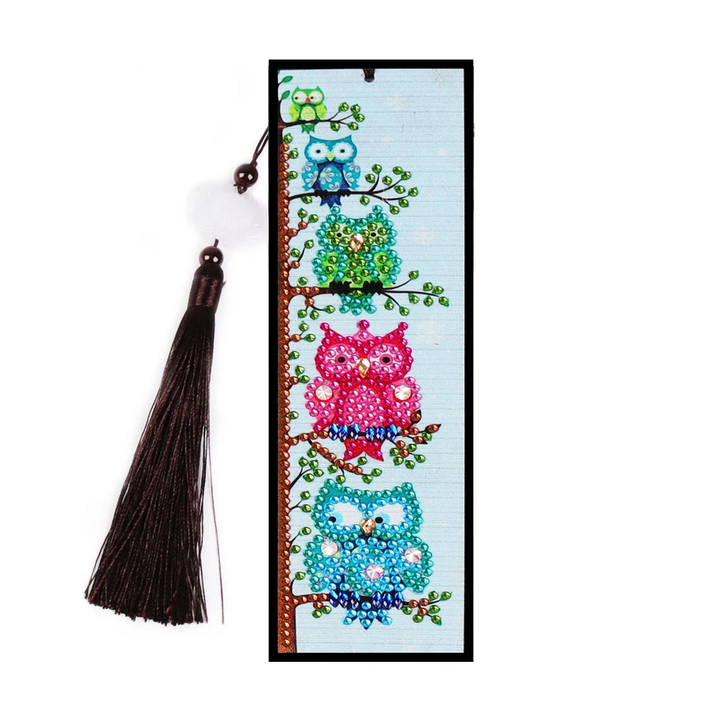 DIY diamond painting bookmark kit with 5D crystal diamonds forming special-shaped mandala pattern