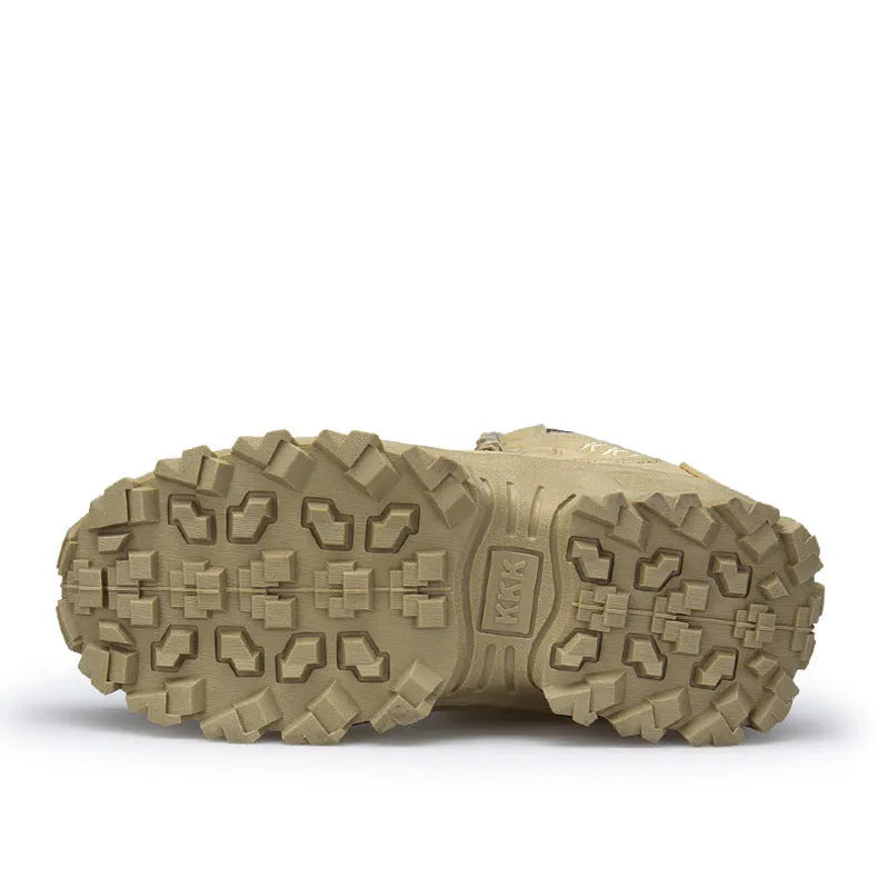 Men's black US Army Delta style tactical outdoor boots with a rubber sole.