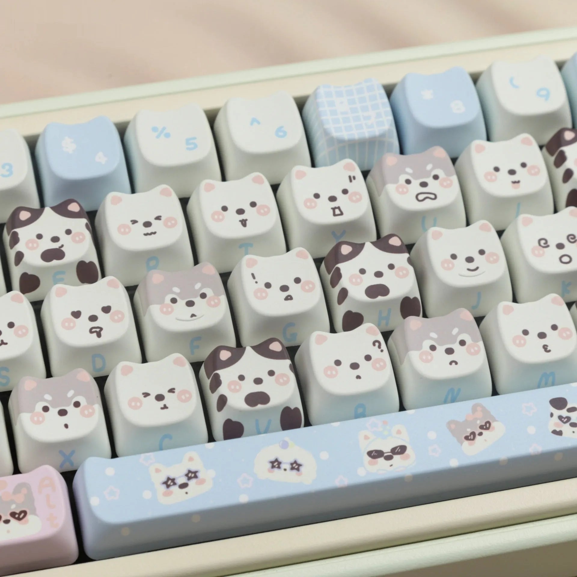 Full set of PBT sublimation keycaps with cat and puppy animal designs for mechanical keyboards