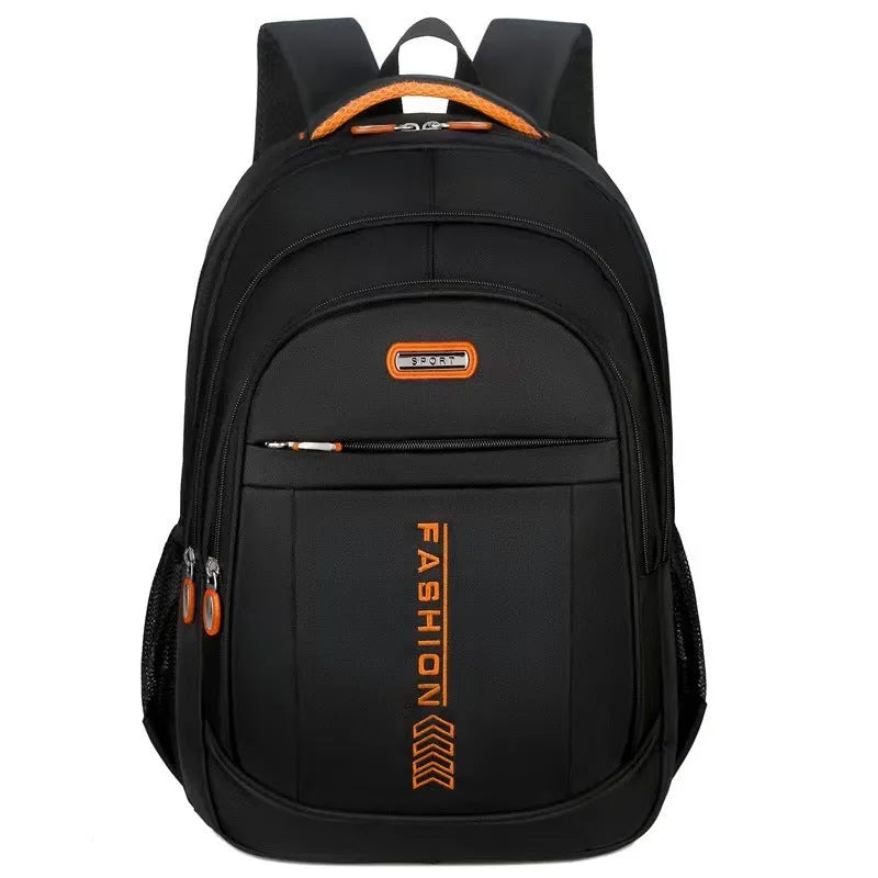 20-35 litre black Oxford cloth backpack with air pillow straps for business travel