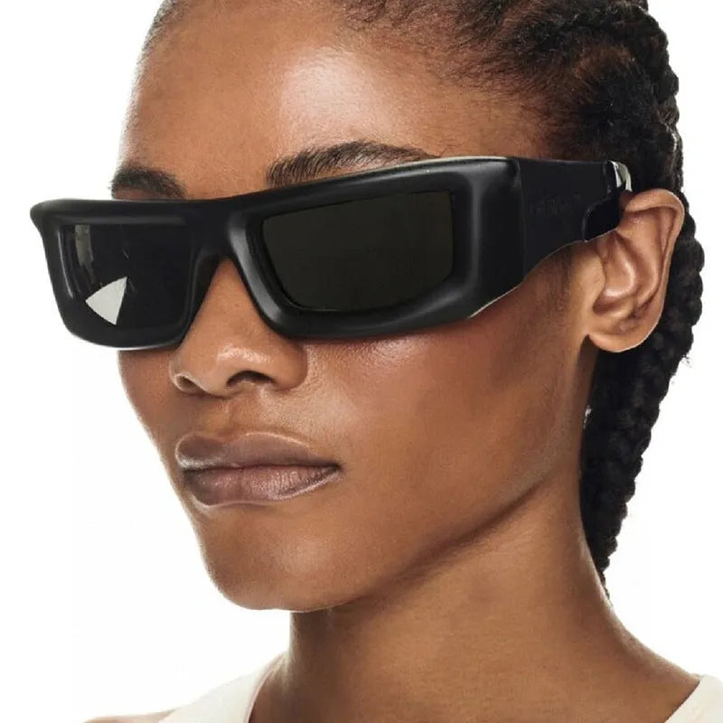 Futuristic sunshade sun glasses with AC lens and PC frame in silver frame with white mercury lenses box style