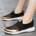 Low-cut women's casual sneaker in blue with mesh lining and lightweight PU midsole.