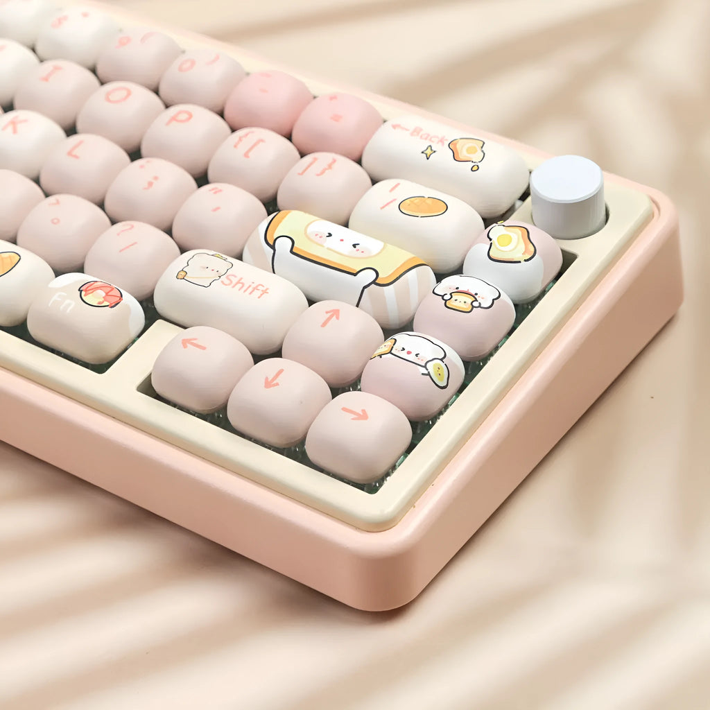 MOG steamed bread keycap set with bread bear designs on PBT material