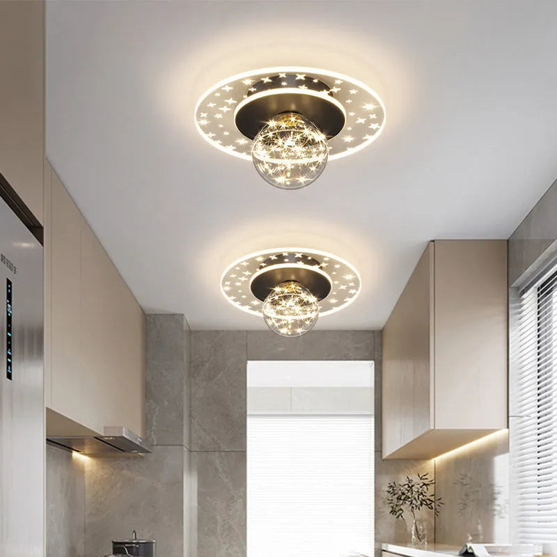 Modern simplicity style LED ceiling lamp in gold, black or white for hallways.