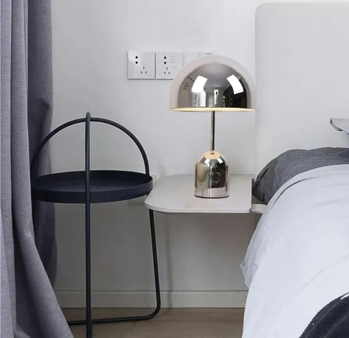 Mushroom-shaped table lamp with a metal base in rose gold finish