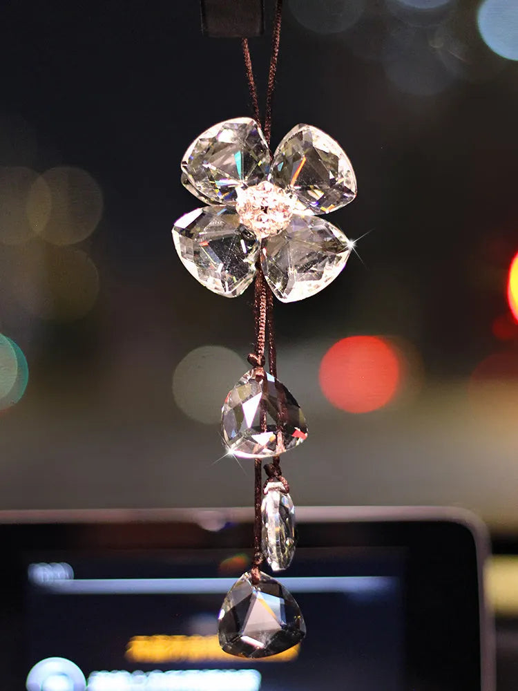 Crystal four leaf grass car interior pendant hanging from rear view mirror