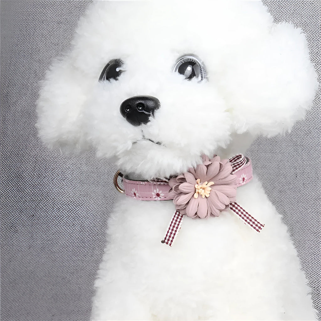 PU pet collar with cute floral pattern in pink, adjustable buckle, size options for small to large dogs and cats