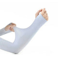Unisex open-finger nylon sun protection sleeve for driving, shown in blue.