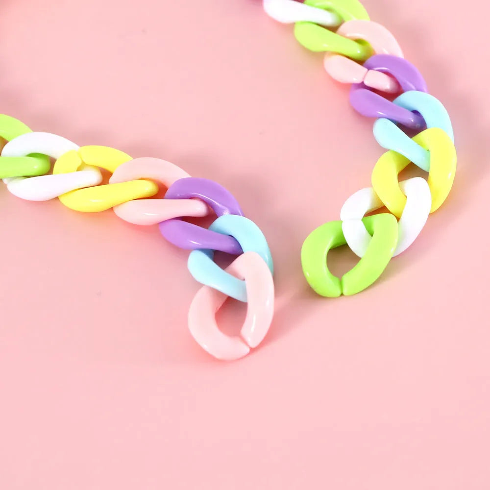 Macaron candy colour plastic chain pet collar for cats, dogs and rabbits with adjustable sizing