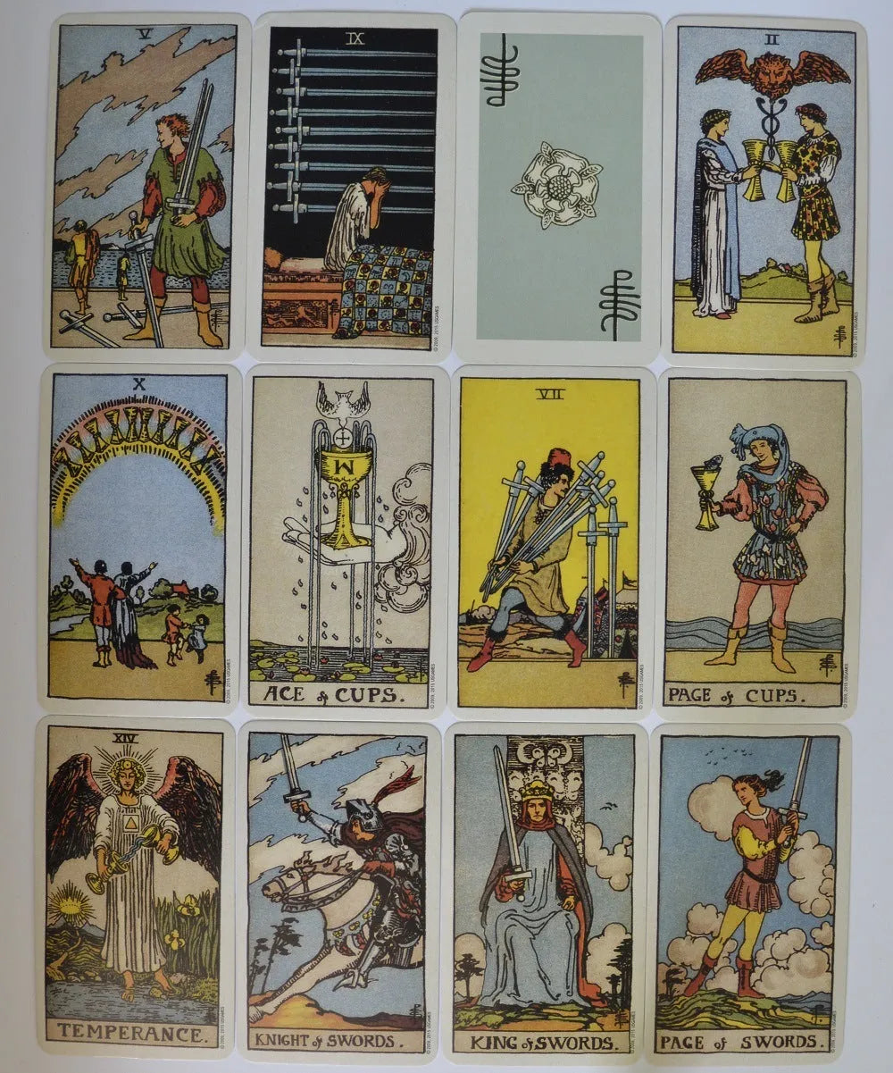 78-card tarot deck with 49x49cm flannel tablecloth in colour box