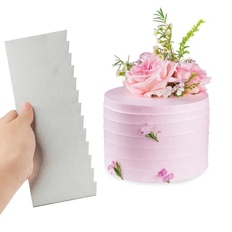 Stainless steel cake cream scraper with geometric polygon pattern edge for buttercream decorating