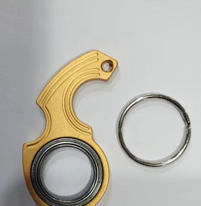 Metal texture rotating keychain in American style, 5x3.8mm, black colour with key ring