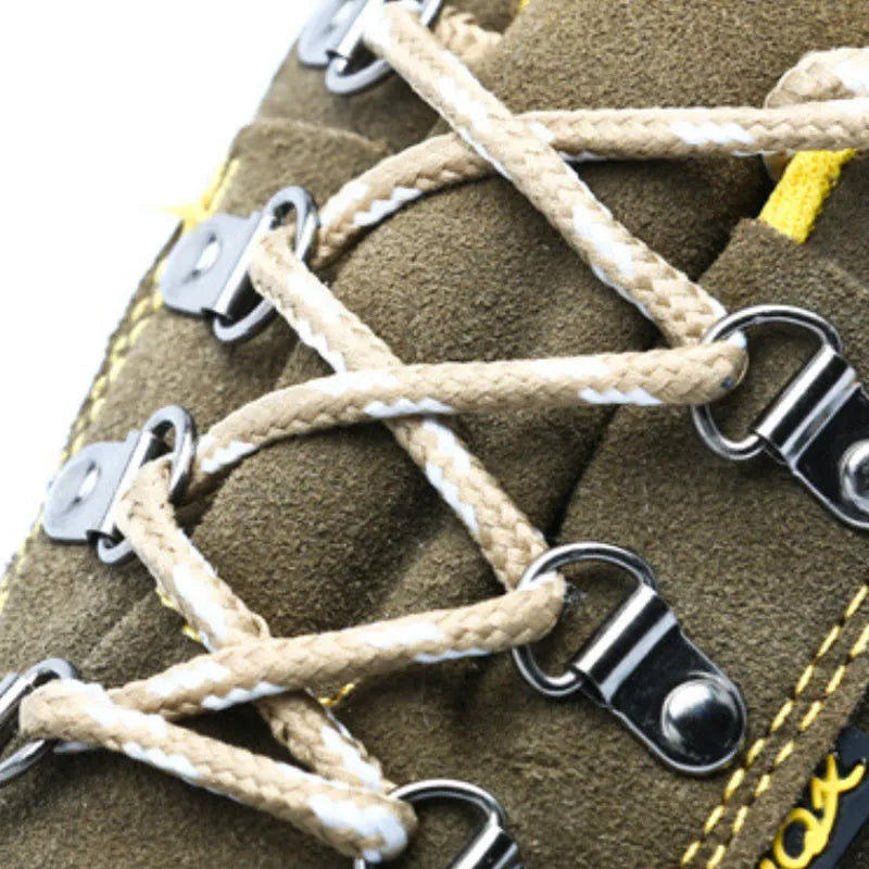 Bronze cow suede safety shoes with steel toe cap and non-slip sole pattern