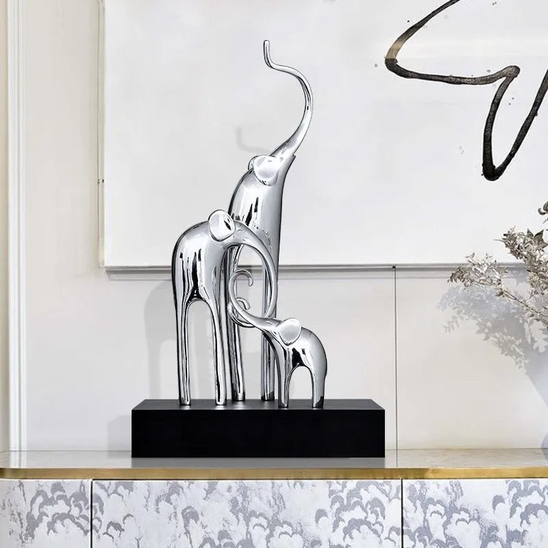 Detailed resin and plastic elephant decorative figurine in a choice of metallic or retro colour finishes.