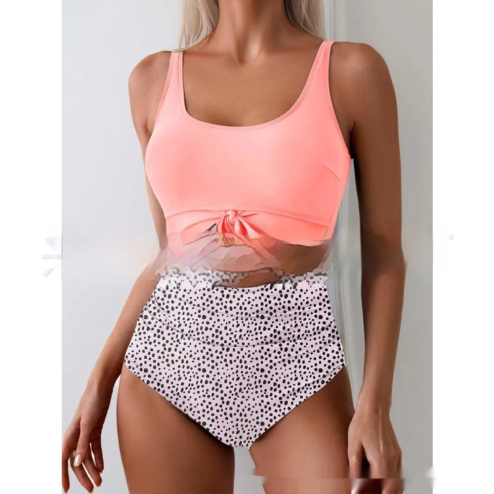 One-piece women's swimsuit with contrast colour straps, covered belly, sleeveless, solid colour, sizes S to XXL