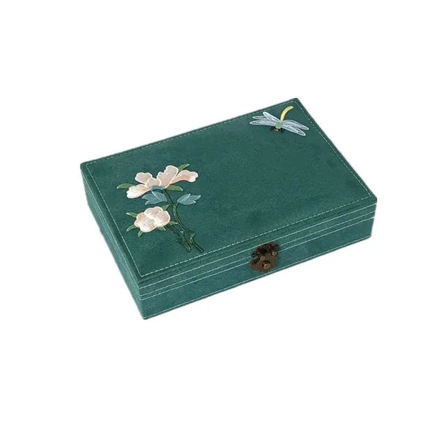 Wooden antique style jewellery box with flannel lining in dark green, 28cm by 19cm by 6.5cm