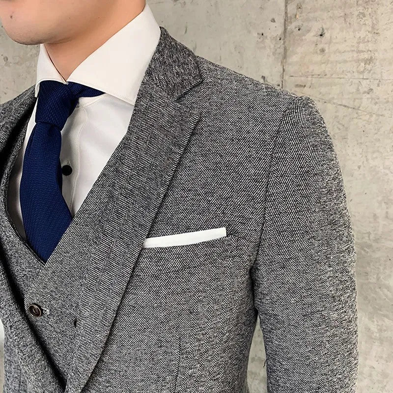 Men's three-piece slim fit suit set in khaki, flat collar, single-breasted, cotton blend fabric